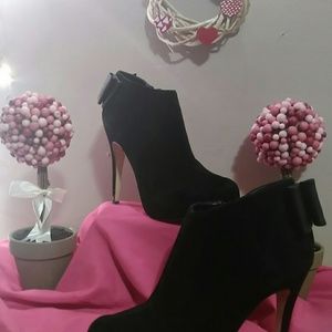 Dolce Vita bootie heels